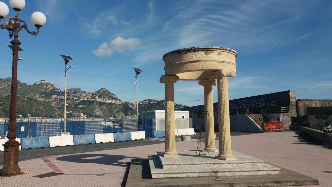 Patry' House Apartamento Giardini Naxos Exterior foto